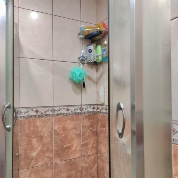 Фото Продам 2-ком квартиру г. Луганск, кв. Волкова 2/5 эт, 48 м2