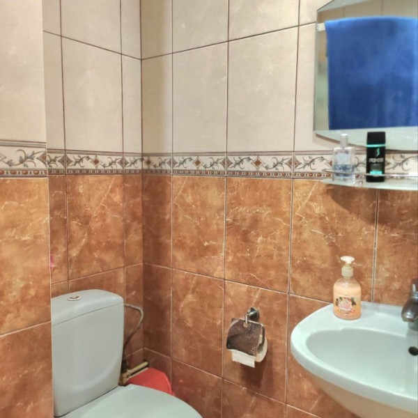 Фото Продам 2-ком квартиру г. Луганск, кв. Волкова 2/5 эт, 48 м2