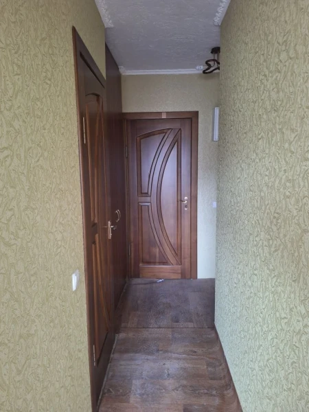 Фото Продаётся 2‑комнатная квартира в городе Стаханов, ул. Карбышева, д. 4.