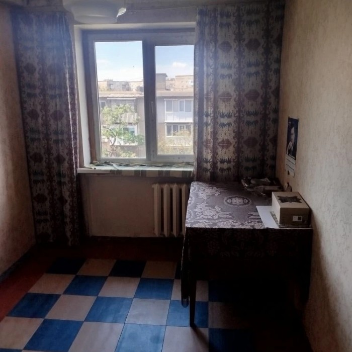 Фото 7325 Продам 4х комн. квартиру в р-не АЖЭО