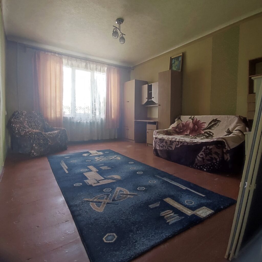 Фото 3- к квартира по ул. Горького г. Алчевск