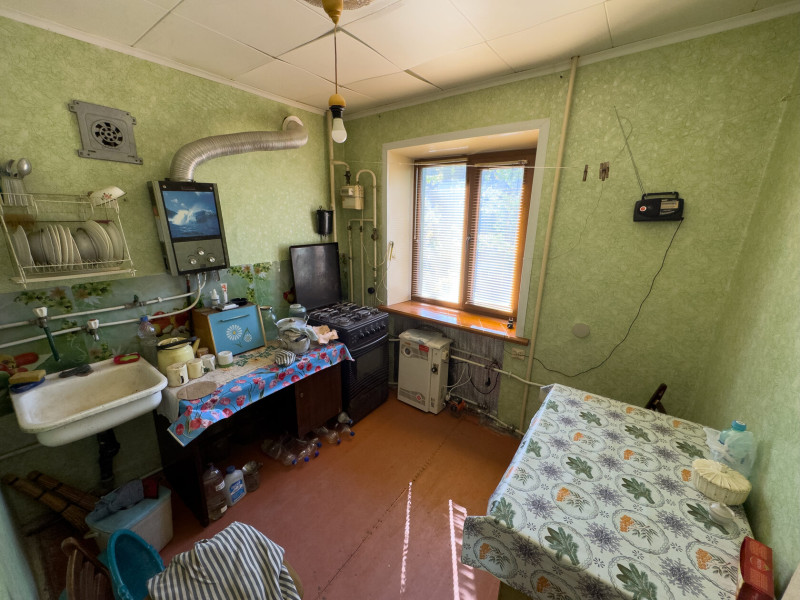 Молодогвардейск, 2х-комнатная квартира, ул. Осьмухина, д. 1