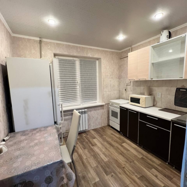 Фото Продам 3к квартиру на кв.Дзержинского с ремонтом ,74м2