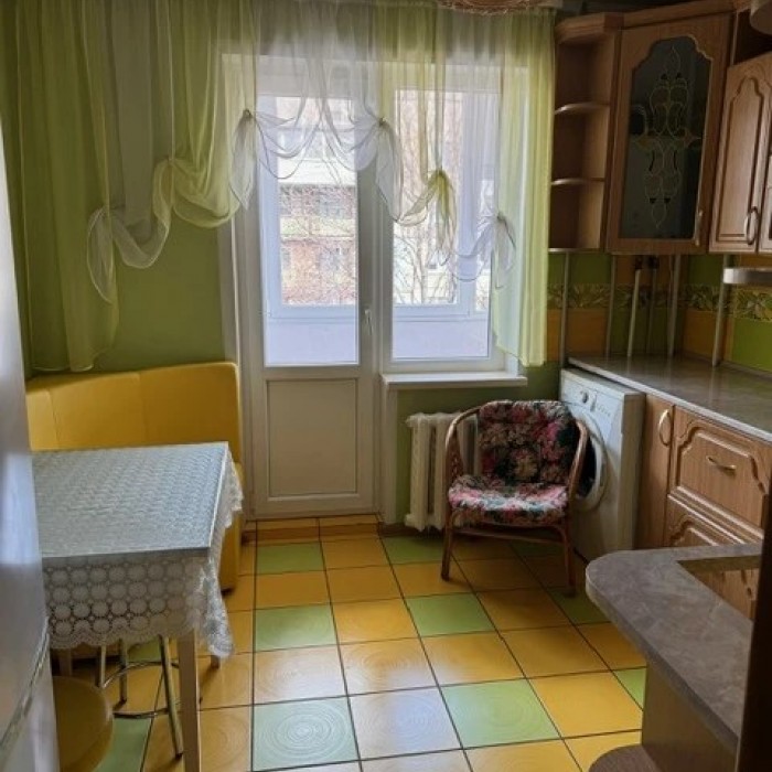 Фото Продам 2х комн. квартиру в р-не маг. "Спорттовары"