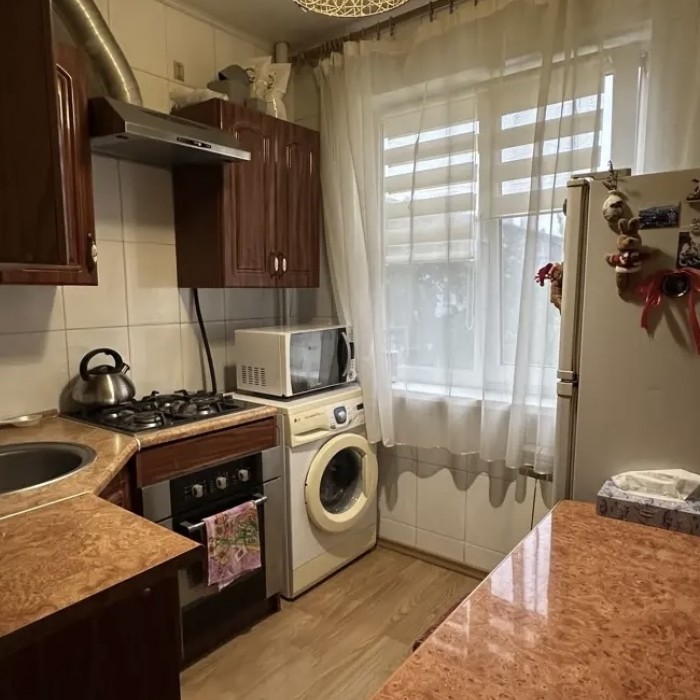 Фото Продам 1к квартиру на Юбилейном, ул. Ленина 3/5эт ремонт