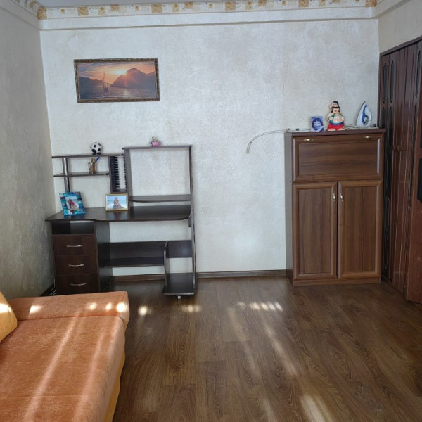 1к квартира кв Молодёжный г. Луганск