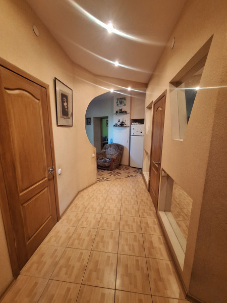 Продаётся дом в городе Стаханов, ул. Баумана.