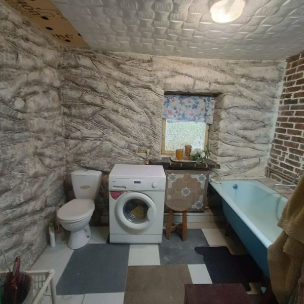 Фото Продам угловой дом на ул. Луганской правды