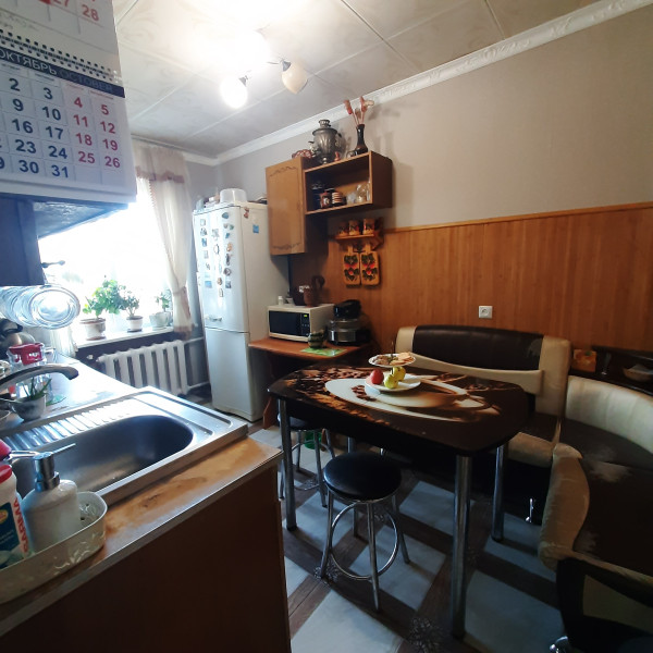 № 915 Продаётся 3 комн. кв-ра, ул. Попова, р-н Церкви.