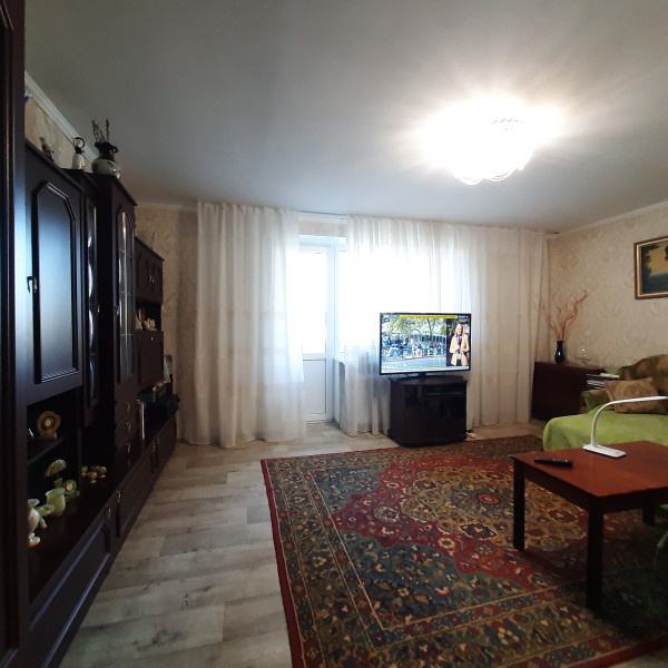 Фото № 915 Продаётся 3 комн. кв-ра, ул. Попова, р-н Церкви.