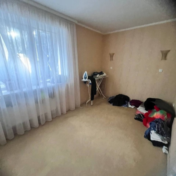 Фото Продам 2х комнатную квартиру в центре города площадь ВОВ