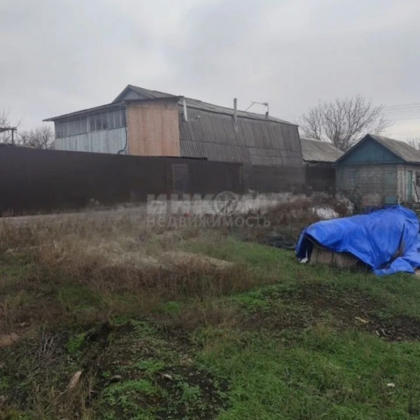 Участок 9.4 сотки ул. Сосюры первая линия