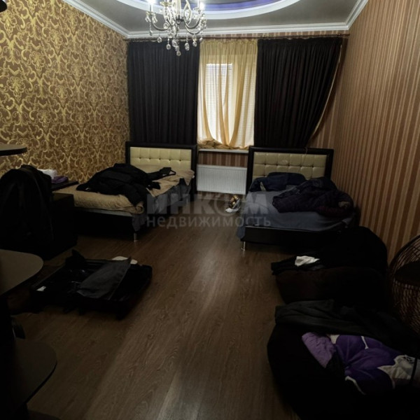 Фото Дом 360м2 ул. Звейнека рн. Таксопарка