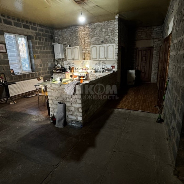 Фото Дом 360м2 ул. Звейнека рн. Таксопарка