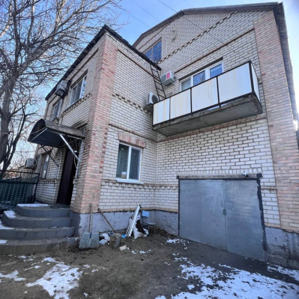 Продам дом на п. Косиора , 4й танковый проезд