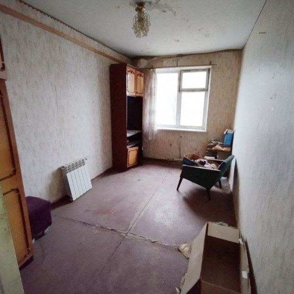 Продам 3-х комнатную квартиру на кв. Молодёжный 5/5 эт.