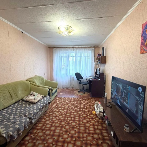 Продам 3-комн. кв. Волкова.