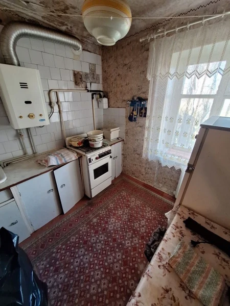 Фото Продаётся 3-комнатная квартира в городе Стаханов, пр. Ленина, д. 36.