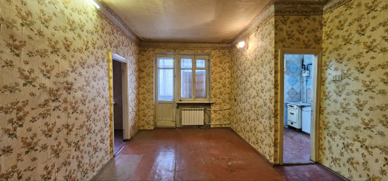 3-комнатная квартира, ул. Чапаева (р-н 12 п-ка)