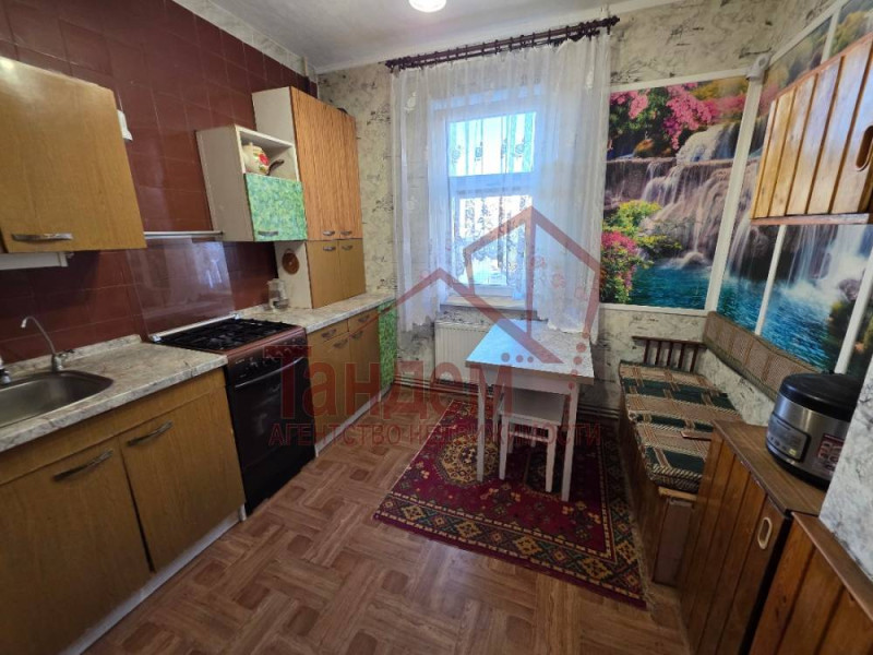 Фото Трехкомнатная квартира в Луганске - Объект №107