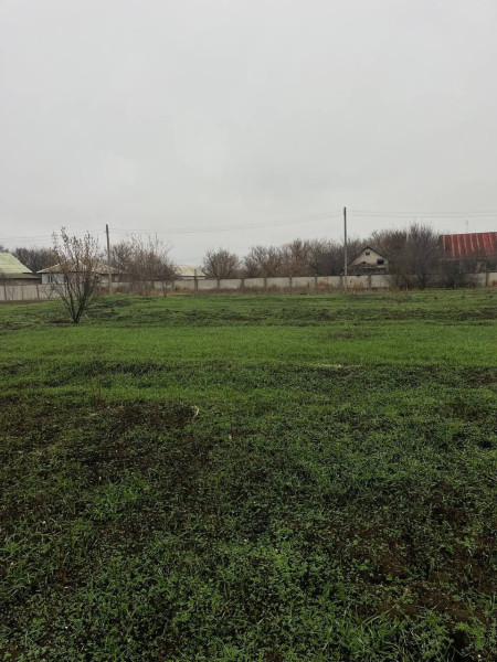 Продам участок ,с.В.Тарасовка (в 3х минутах от города Луганск)
