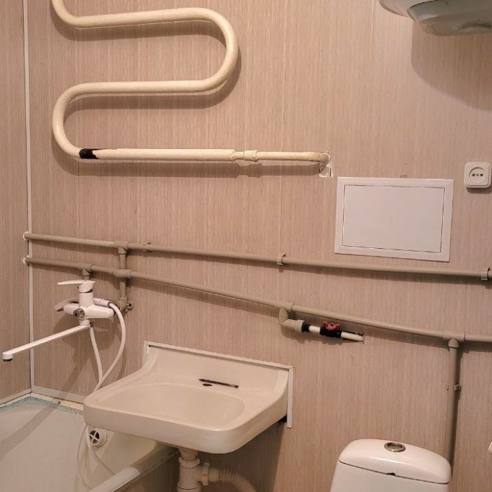 Фото Продам 2ком квартиру на кв. Ватутина, г. Луганск.