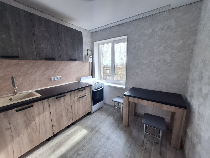Фото Сдаётся на длительный срок однокомнатная квартира в г. Стаханов, ул. Кирова