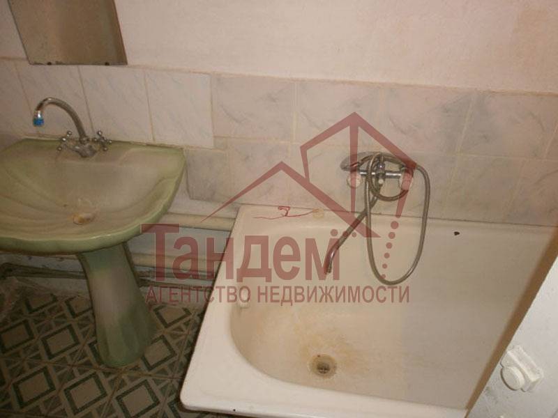 Фото Продается дом в Луганске за 3,3 млн - Объект №172