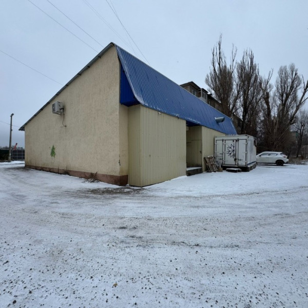 Продам помещение 293.8м2 в городе Луганск, Ленинский район