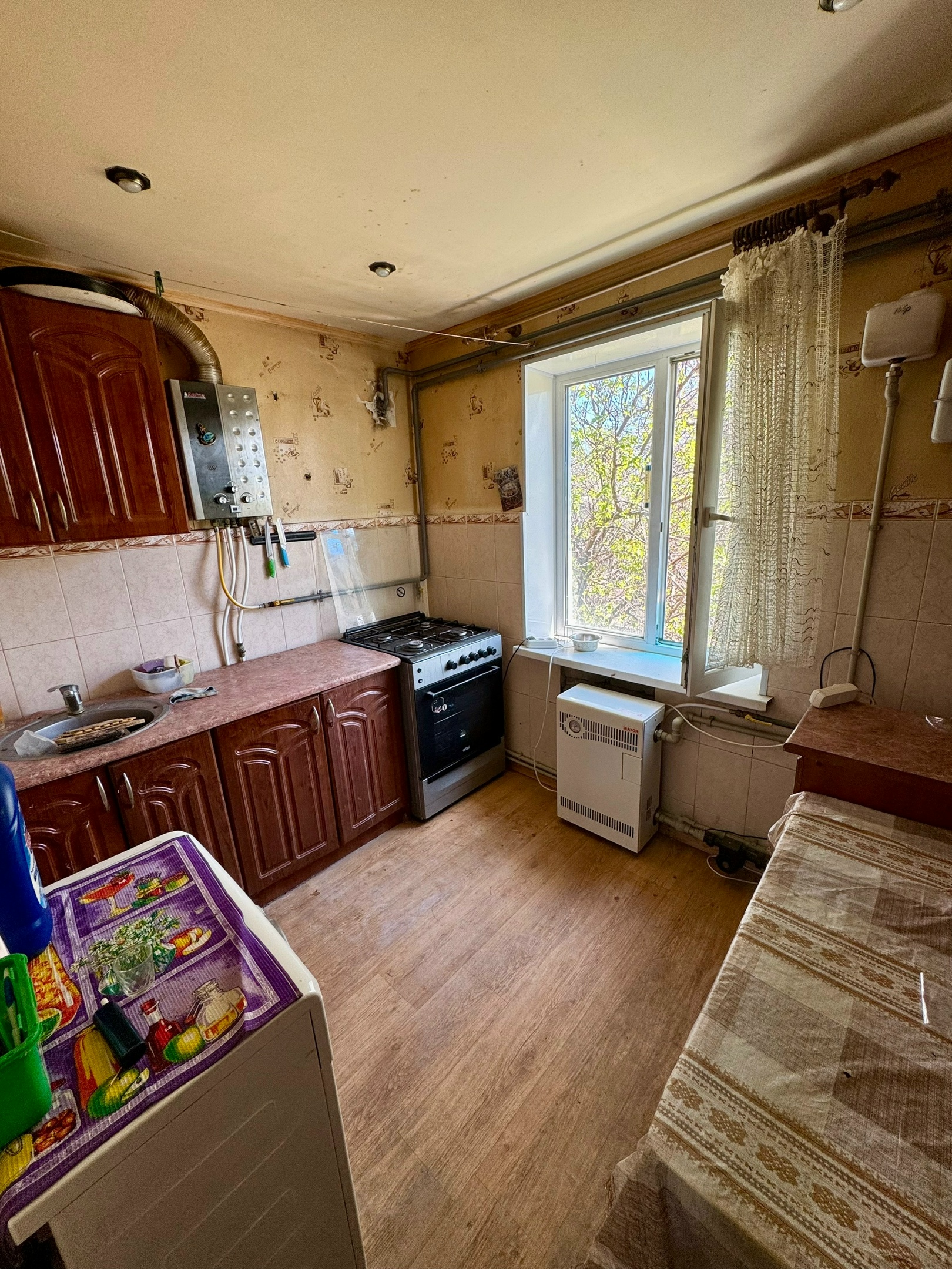 Фото СДАЁТСЯ 2-КОМНАТНАЯ КВАРТИРА НА ДЛИТЕЛЬНЫЙ СРОК (Стаханов, ул. Матросова, д. 33А)