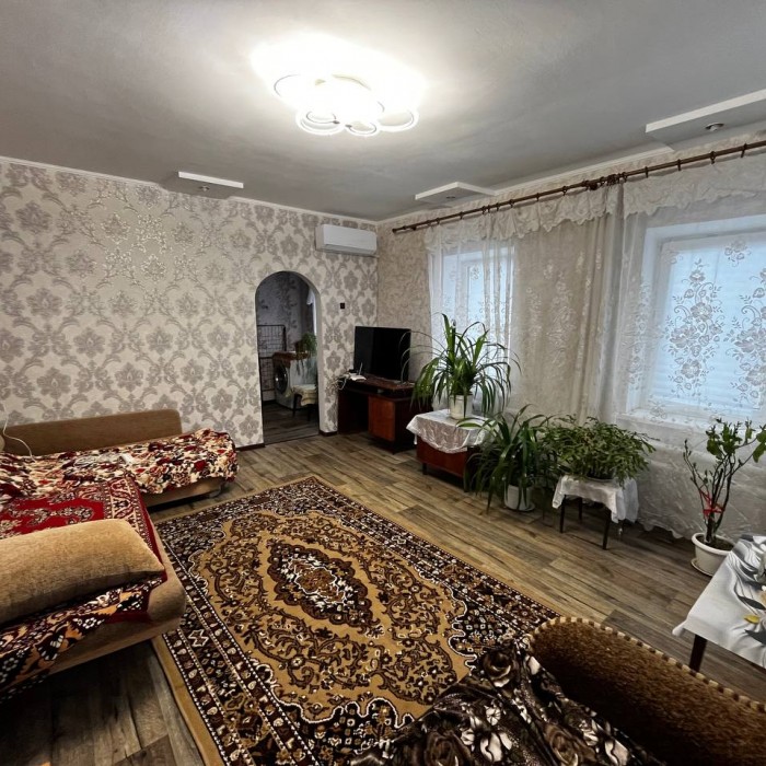 Сдам дом 80 кв. м. в Луганске, ул. Виноградная (Камброд), на длительный срок.