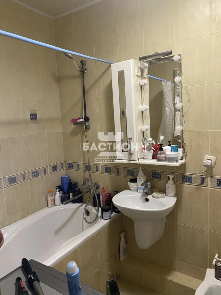 Фото Продаётся трёхкомнатная квартира, 69,8 м²