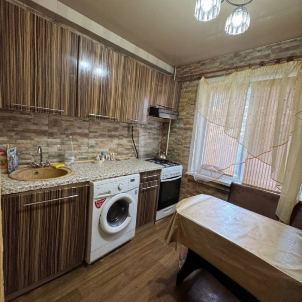 Продам 2-х комнатную квартиру улучшенной планировки ул. Суходольская, 10а