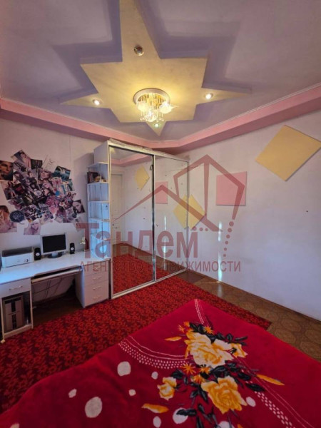 Фото 2 комнатная, 55. 2м², 3/3эт. , ул. Демехина (ЦЕНТР, район парк ВЛКСМ), Ленинский р-н - Объект №97