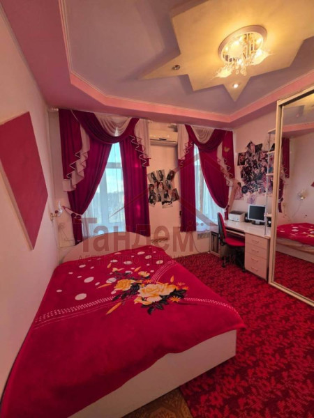 Фото 2 комнатная, 55. 2м², 3/3эт. , ул. Демехина (ЦЕНТР, район парк ВЛКСМ), Ленинский р-н - Объект №97