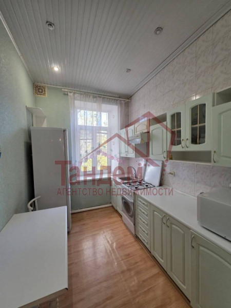 Фото 2 комнатная, 55. 2м², 3/3эт. , ул. Демехина (ЦЕНТР, район парк ВЛКСМ), Ленинский р-н - Объект №97