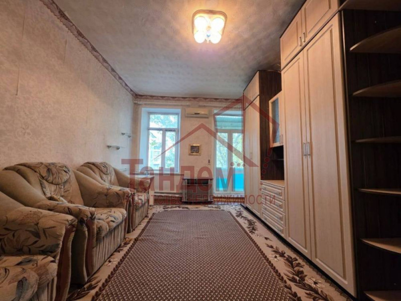 Фото 2 комнатная, 55. 2м², 3/3эт. , ул. Демехина (ЦЕНТР, район парк ВЛКСМ), Ленинский р-н - Объект №97