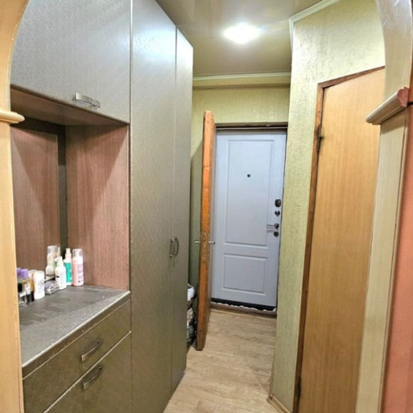 Фото Продам 3-к квартиру на кв. ГБК, г. Луганск 1/5 эт