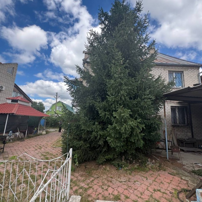 Фото Продам 2-х этажный дом пер. Дальневосточный (р-н Черного кота).