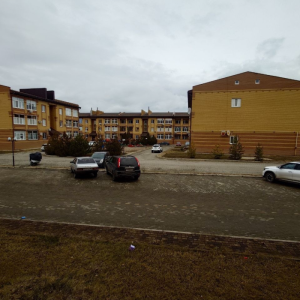 Продам 2к квартиру на медгородке, а/о, ,ремонт, 80м2