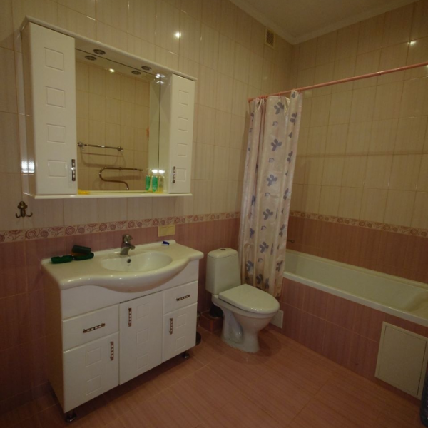 Фото Продам 2к квартиру на медгородке, а/о, ,ремонт, 80м2