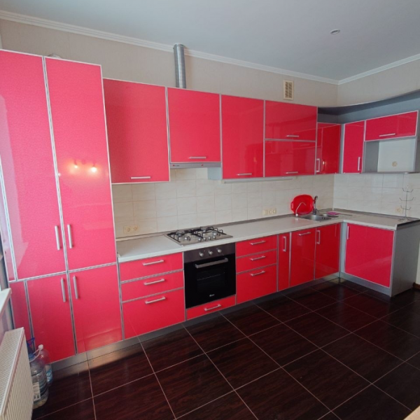 Фото Продам 2к квартиру на медгородке, а/о, ,ремонт, 80м2