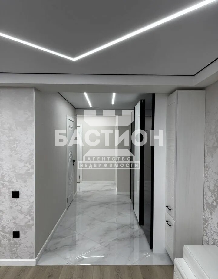 Фото 2-х комнатная квартира, улица Брестская , 3 , ID:2222867