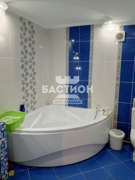 Фото 4-х комнатная квартира, улица Олега Кошевого, 53 ID:2149727