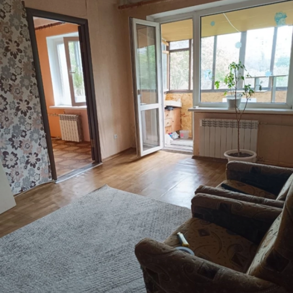 Продам 2х комнатную квартиру г. Луганск, кв. Гагарина