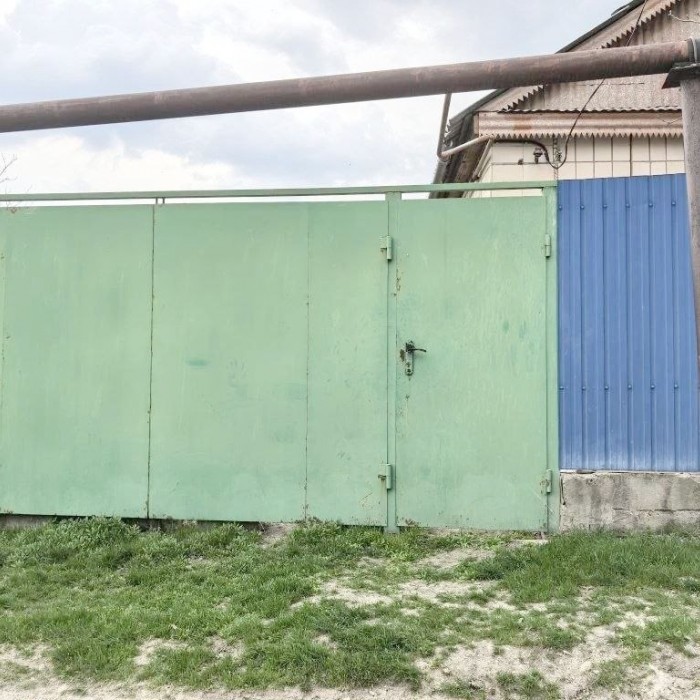 Продам дом пер. Степной ( район Шанхая), камброд.