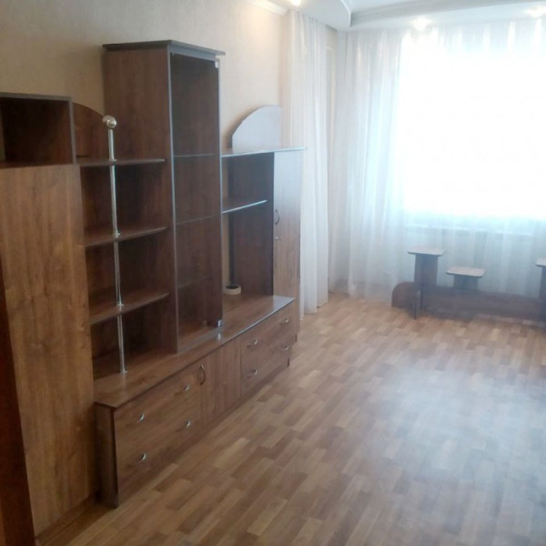 Фото Продам 3-х комнатную квартиру на кв. Мирный