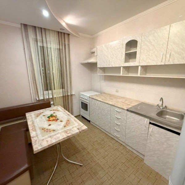 Фото Продам 3-х комнатную квартиру на кв. Мирный