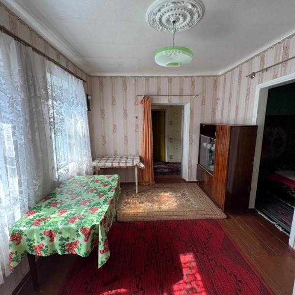 Фото Продам дом в Станице Луганской (р-н кв. Молодежный), площадь 80 кв.м