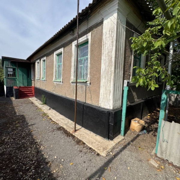 Фото Продам дом в Станице Луганской (р-н кв. Молодежный), площадь 80 кв.м